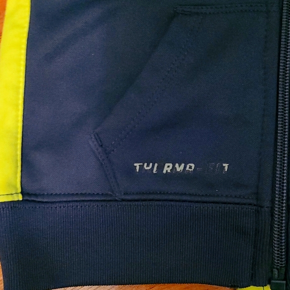 🌟Nike Infant Tracksuit - Picture 3 of 5